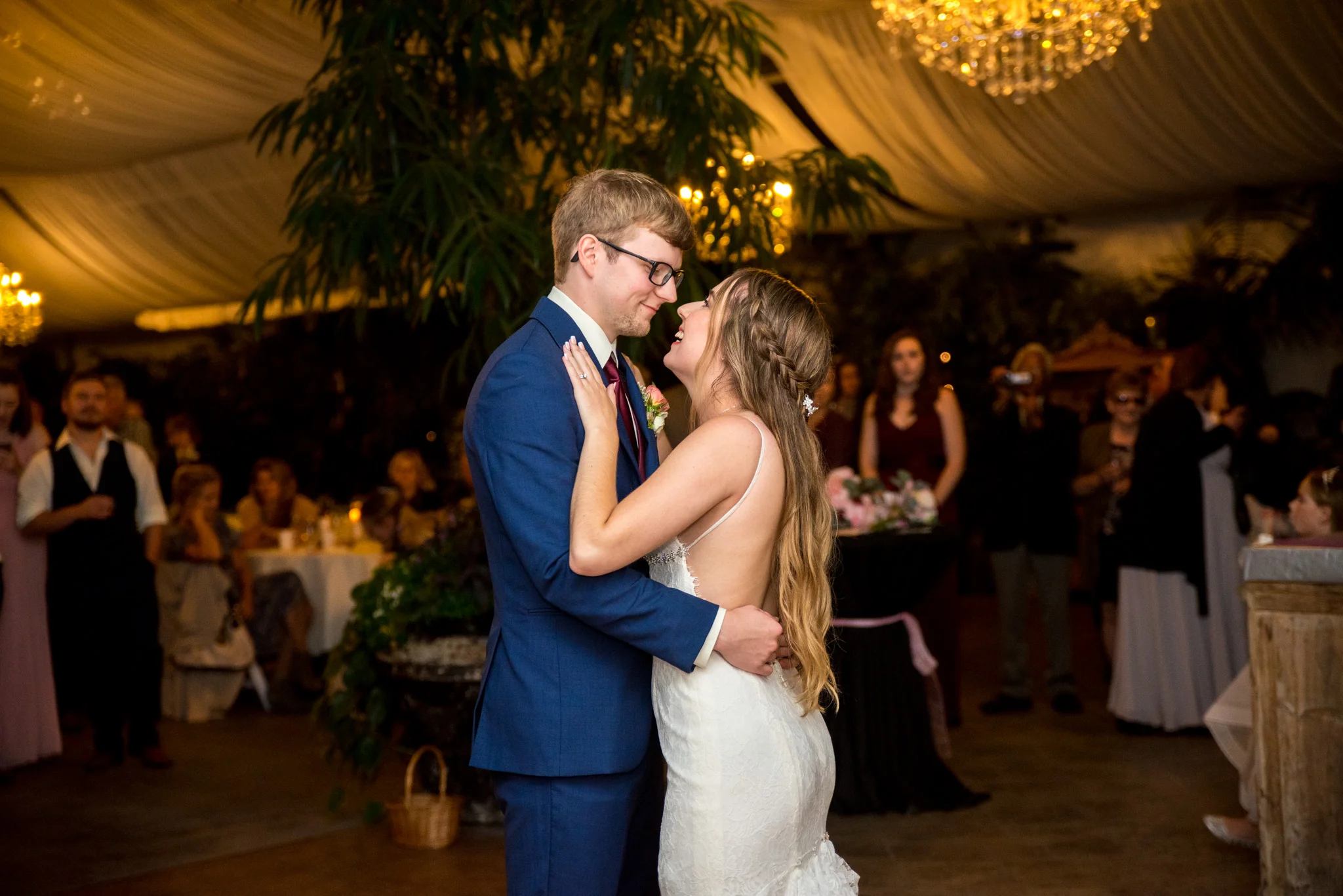 Secret Garden at Woodbridge Ponds Wedding Photos - Abbotsford, BC