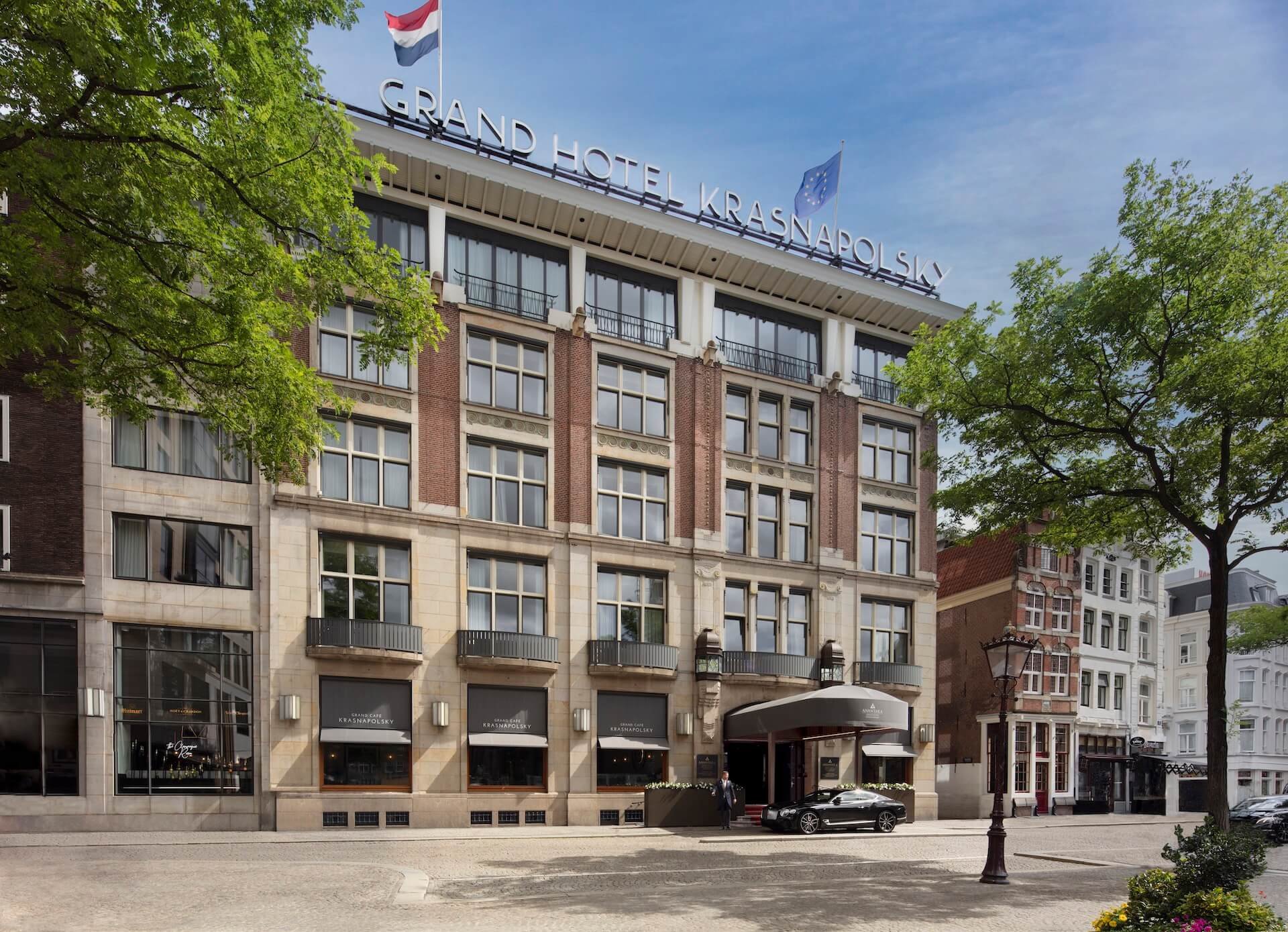Anantara_Grand_Hotel_Krasnapolsky_Amsterdam_Building_Front_Facade.jpeg