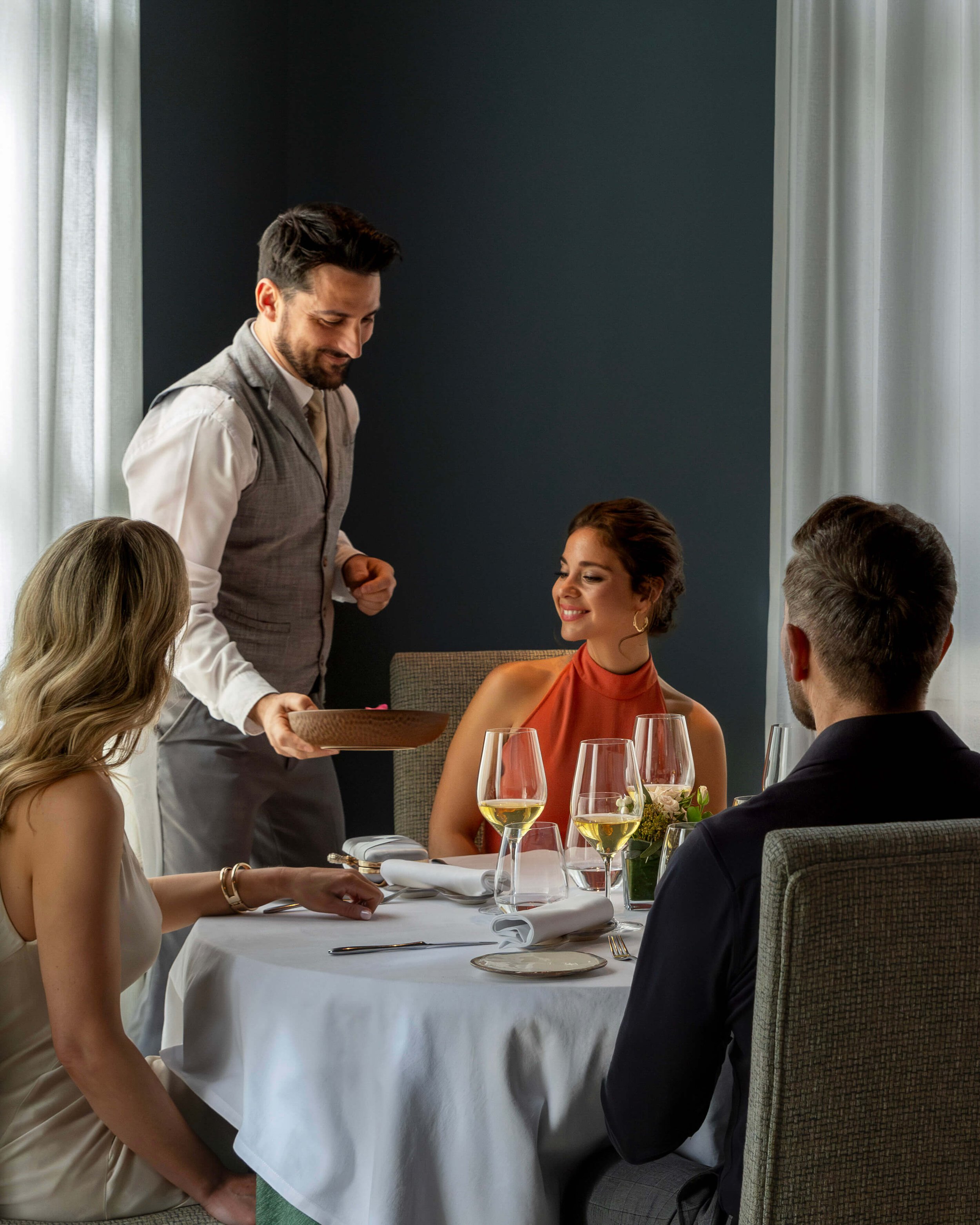 Anantara_Villa_Padierna_La_Veranda_Serving.jpg