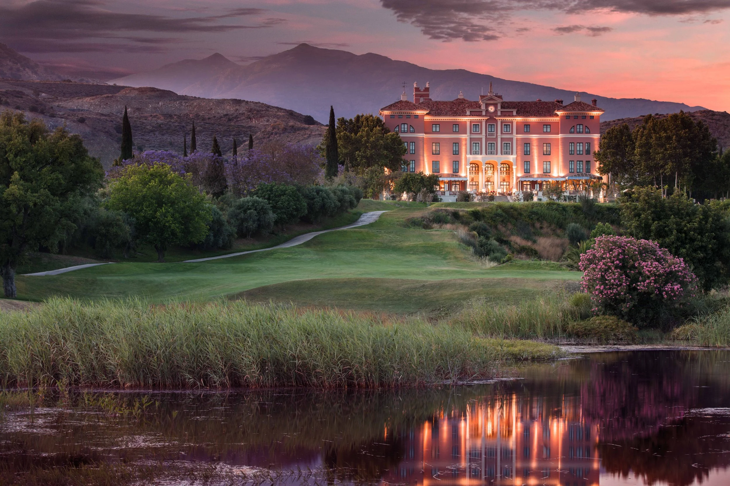 Anantara_Marbella_Ext_MainBuilding_Twilight_1518-3.jpg