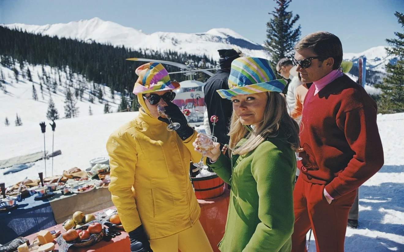 DESTINATION GUIDES WITH TRAVEL TIPS BY THE BEARLEADERS