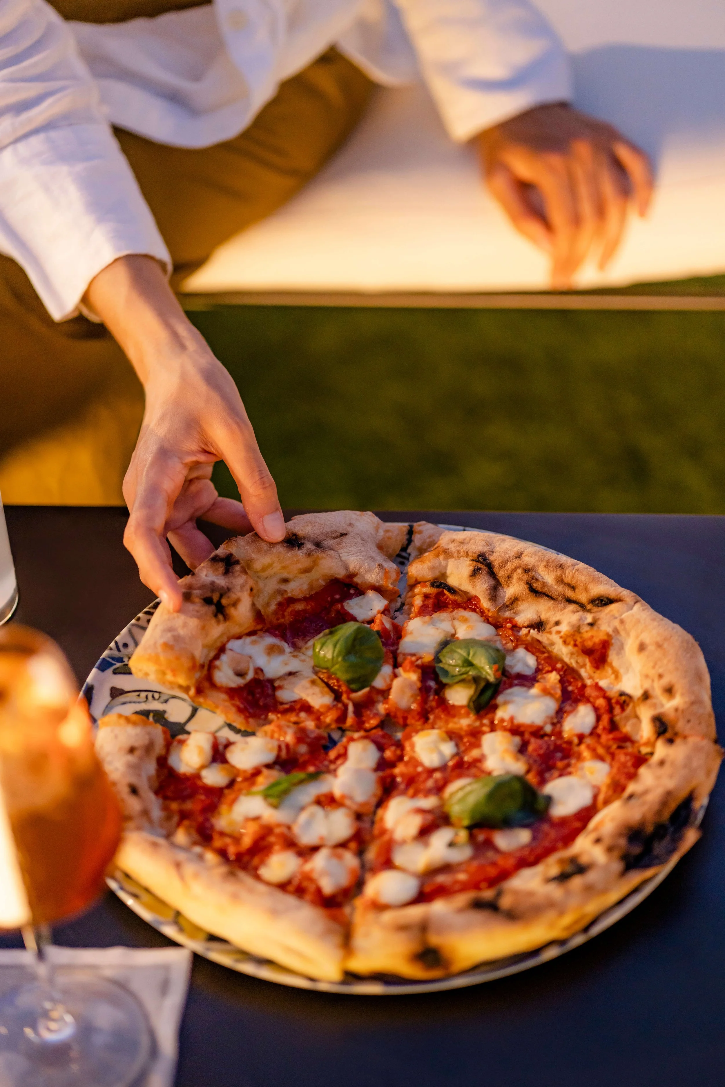 Bearleaders Guide of Naples Mixology ClassGrand Hotel Parker's rooftop Guide Naples BearleadersPizza.jpg
