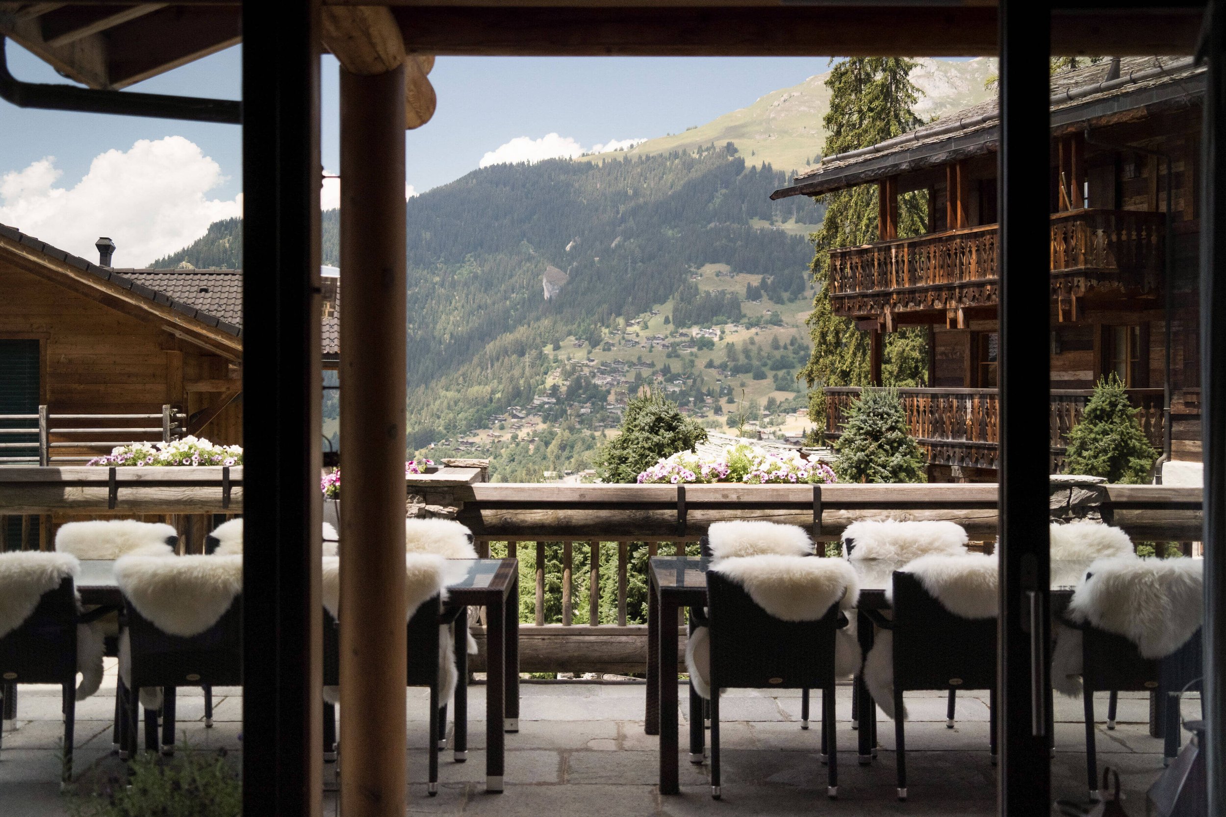PRIVATELY BOOKABLE STAYS
