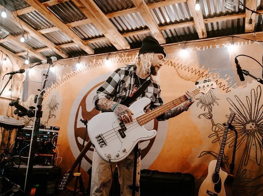 The Mihalidaze vibes were strong at night 2 of Levitate Backyard! Always a joy playing that stage 🫶

📸 @musicphans_photo