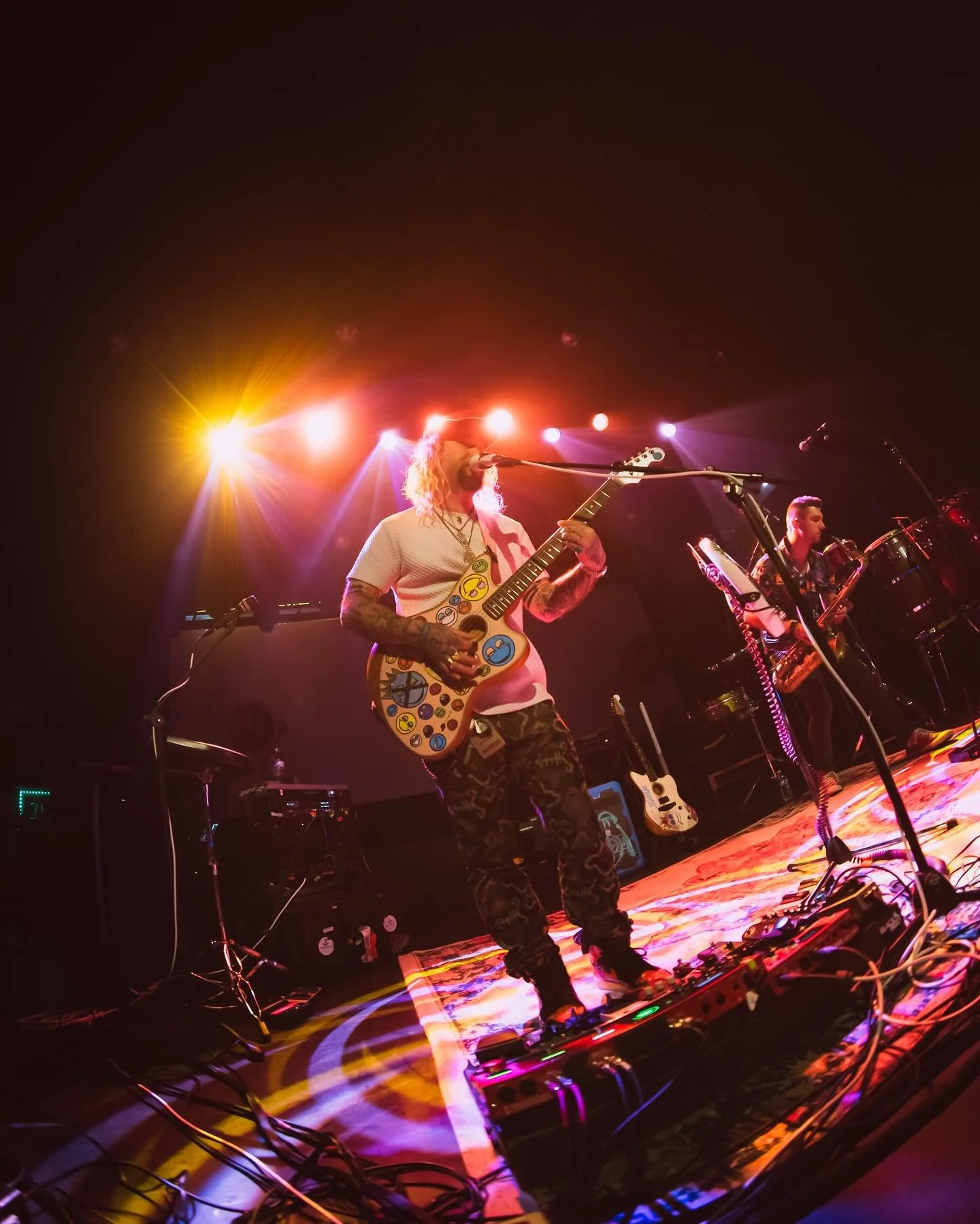 Stoked to be back out with @thehipabduction for their west coast tour! LA was a blast and we have these shows coming up this week:
Wed. 10/22 Ventura, CA
Thu. 10/23 SLO, CA
Fri. 10/24 Felton, CA
Sat. 10/25 San Francisco, CA
Sun. 10/26 Reno, NV (Solo
