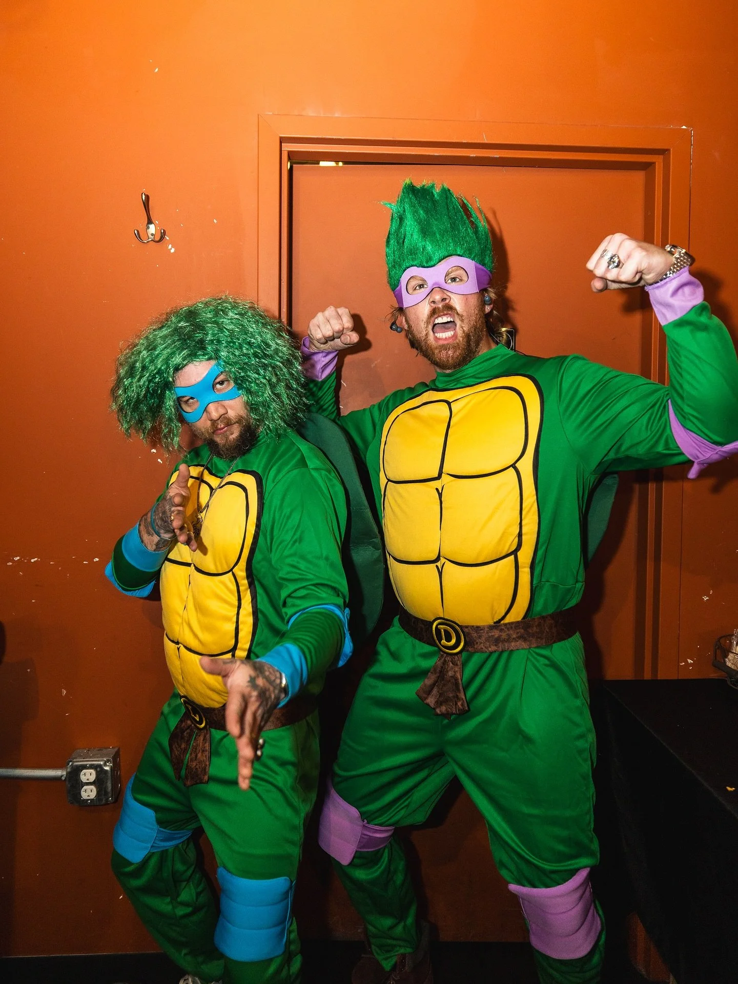 Cowabunga, Saratoga! 🐢💥

Thank you for a sold-out Halloween 🎃 throwdown packed with Twiddle classics and Ninja Turtle vibes. We really felt the love and energy. Keep your eyes 👀 peeled for more Gubbulidis shows next year. 

📸 @davedecrophoto