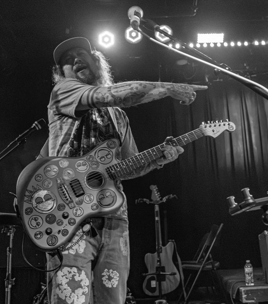 Only 2 more Gubbulidis gigs on this tour! See you in NH for the next 2 nights 💜💚

3.13.2026 - The Met - Pawtucket, RI [Gubbulidis]
Brown Chicken Brown Cow 
Tom&rsquo;s Song 
Invisible Ink (Hein Hods Hoddle)
Amydst the Myst 
Apples 
Collective Pulse