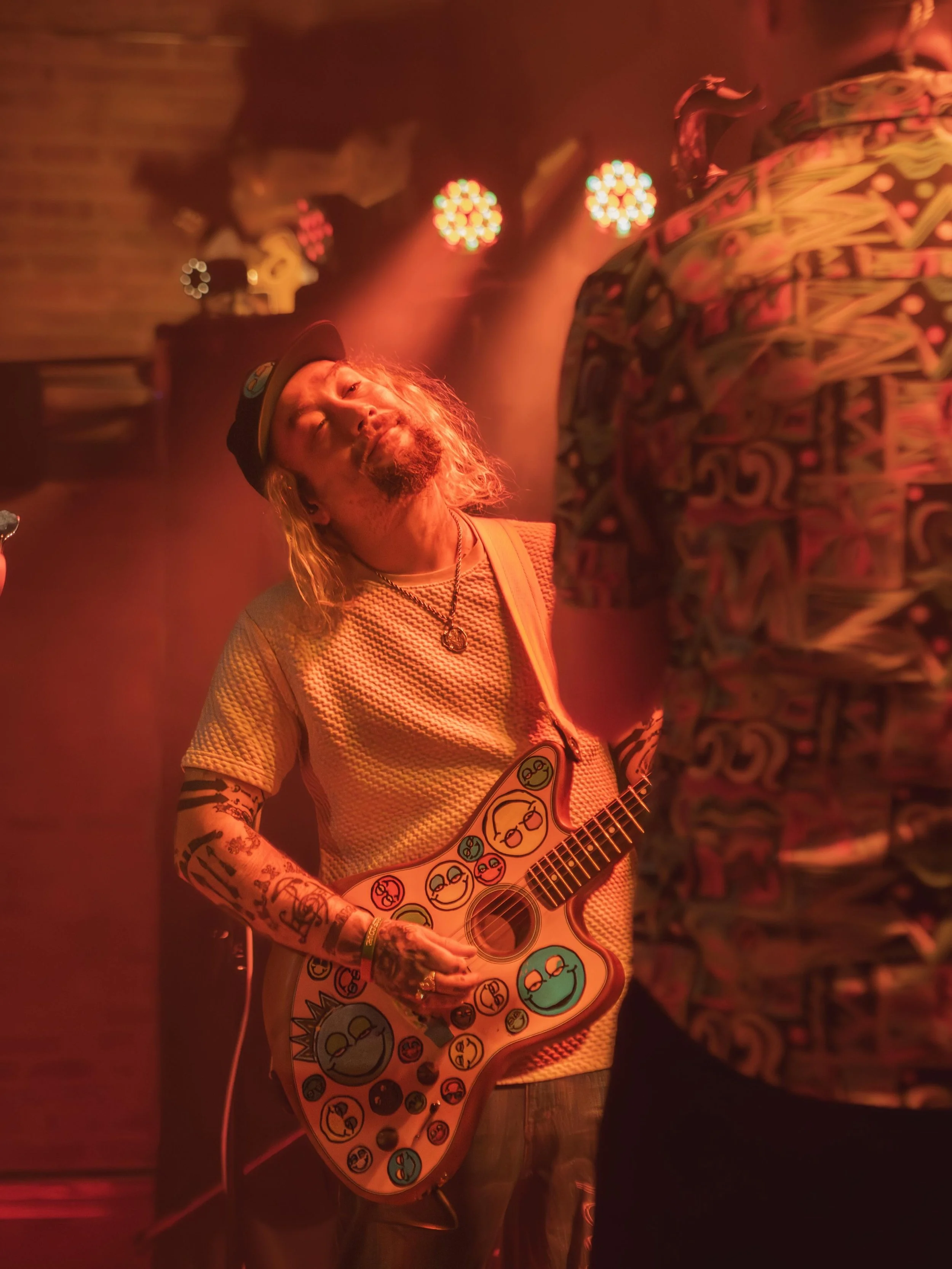 Mad times in Madison! Grand Rapids tonight for the final solo show of the run before we join up with the band in Ohio!

And don&rsquo;t forget to peep my new track with @ciscoadler &ldquo;Mango Tree&rdquo; - Out today! 🥭🌴

📸 @thirdlensperspective