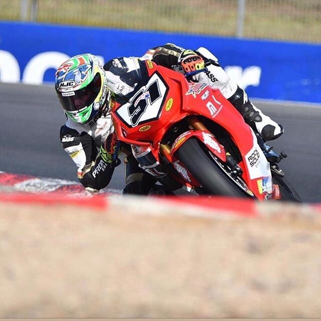 Chandler Cooper cutting laps at @winton_raceway @adamolive51501 @thegrinningdingo @mass.sports.aus @cooperrealestate @michelinmotorsport #m3k @rock_solid_civil_contractors