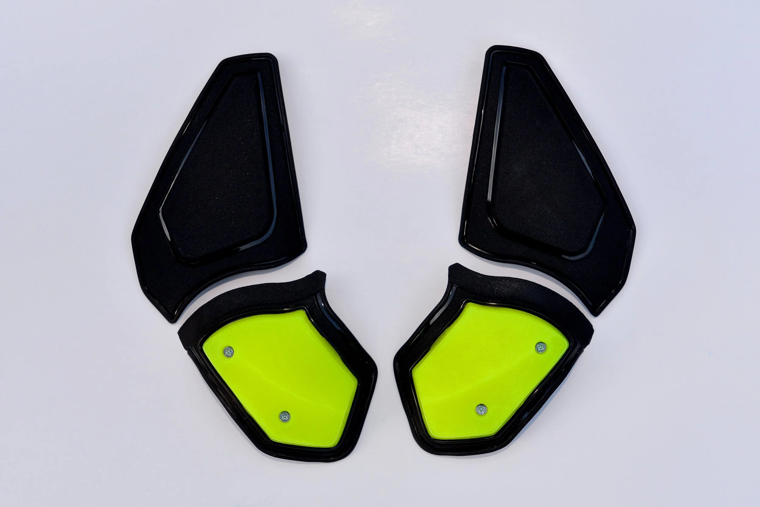 THE GRINNING DINGO UNIVERSAL ELBOW SLIDER