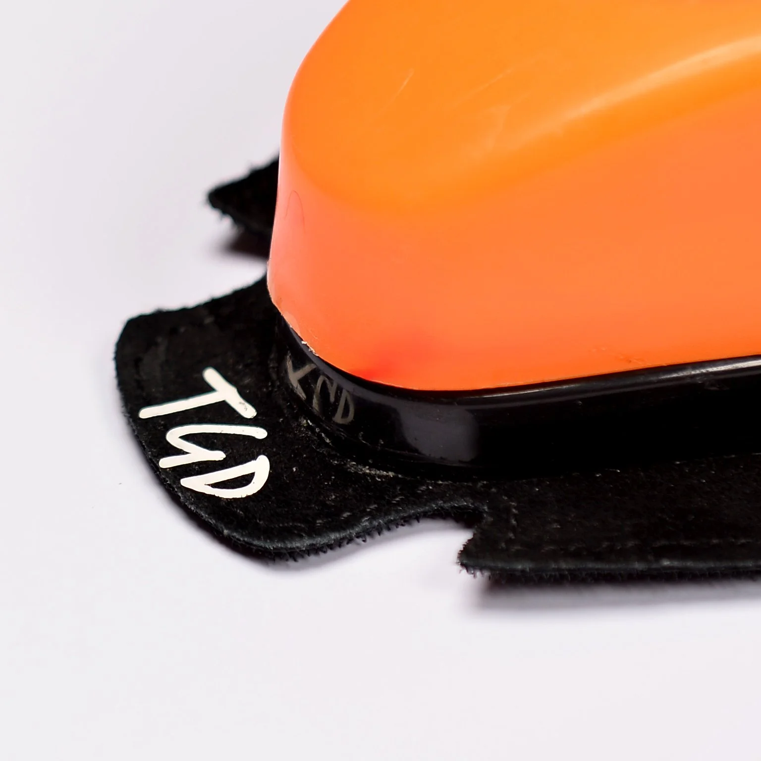 Orange_3.jpg