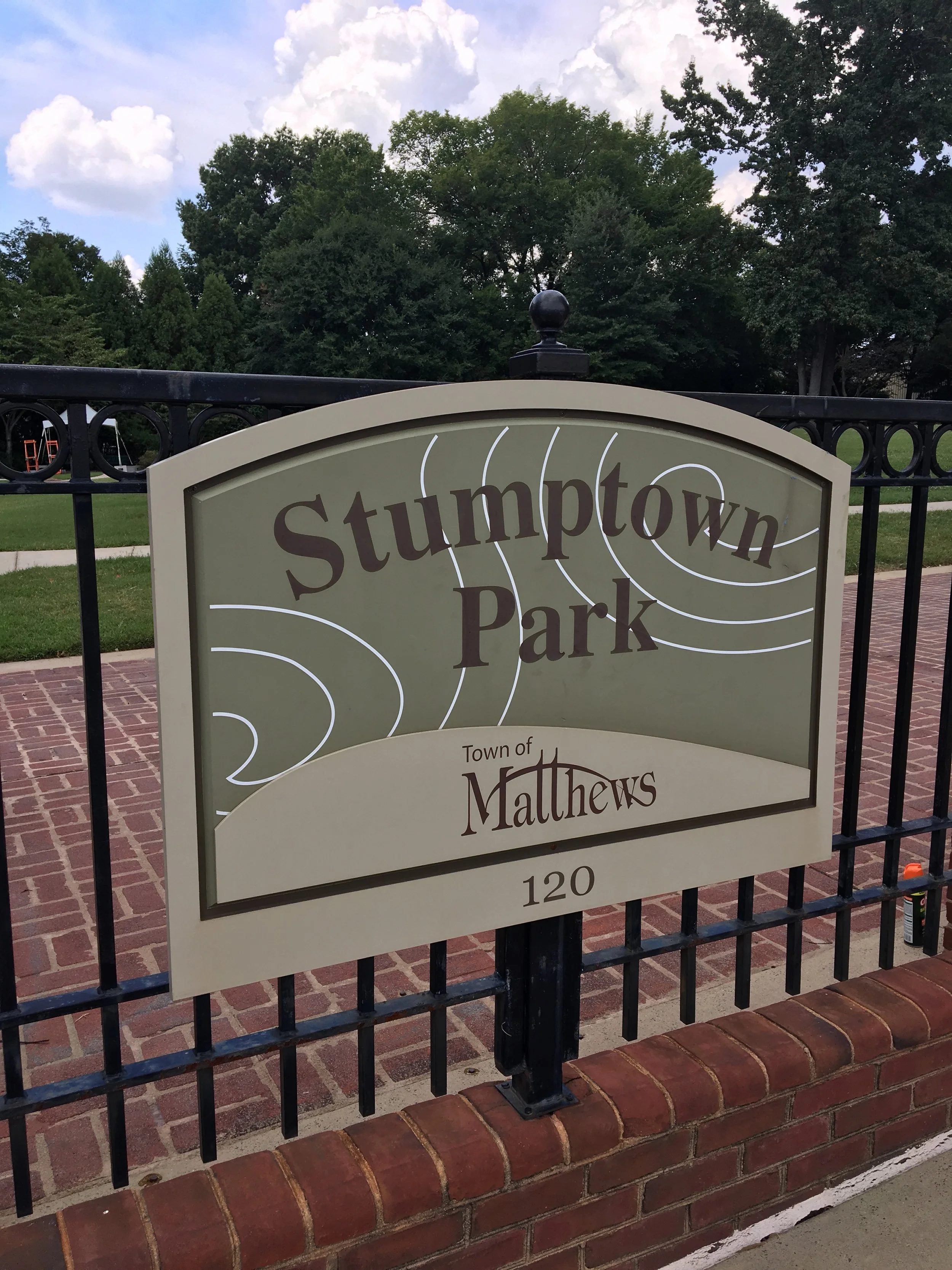 Food Truck Friday & Concert