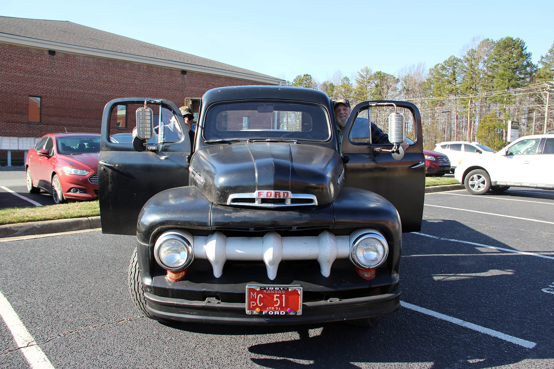 ford 3.jpg