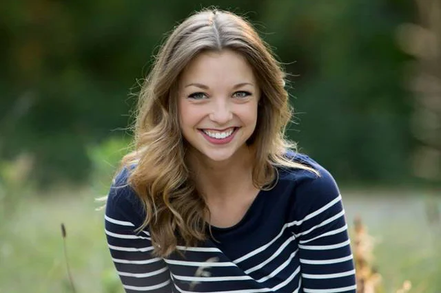 Hannah-Thomsen3x2.jpg