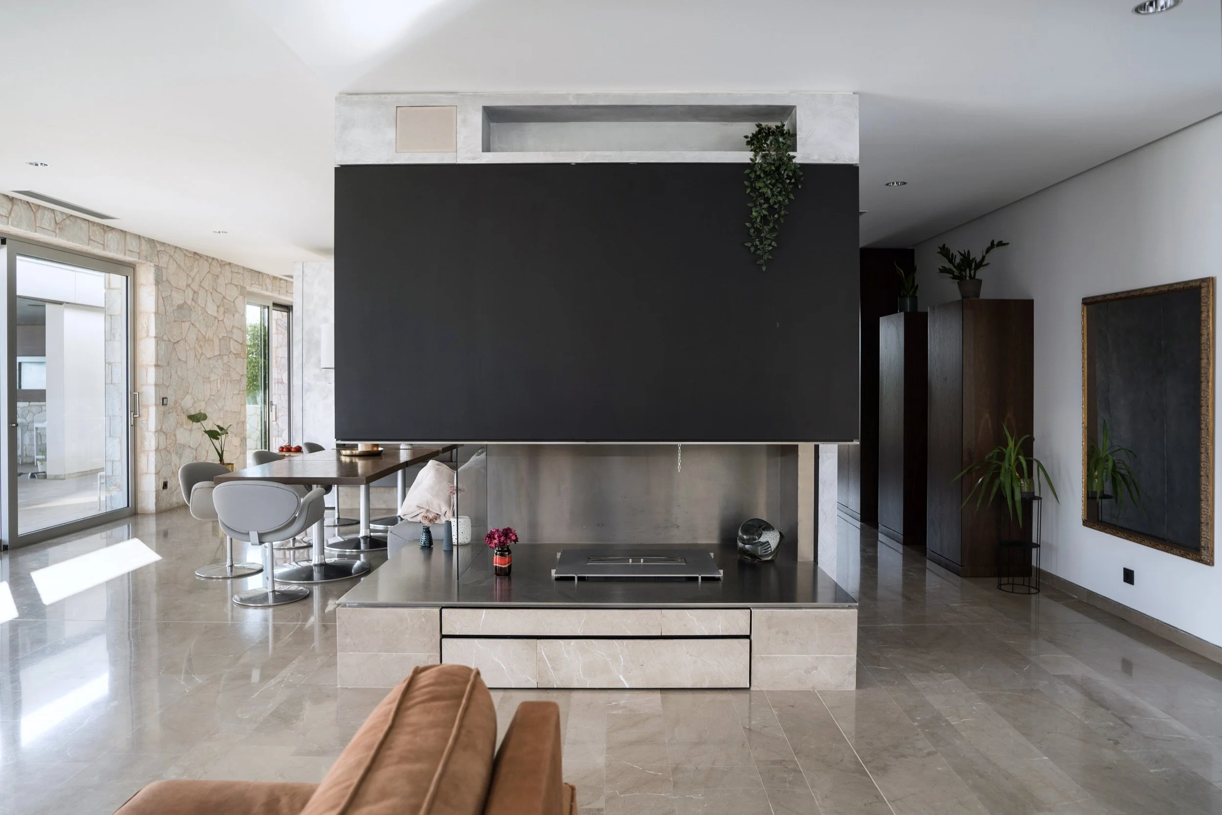 Sotheby's Savoy (12).jpg