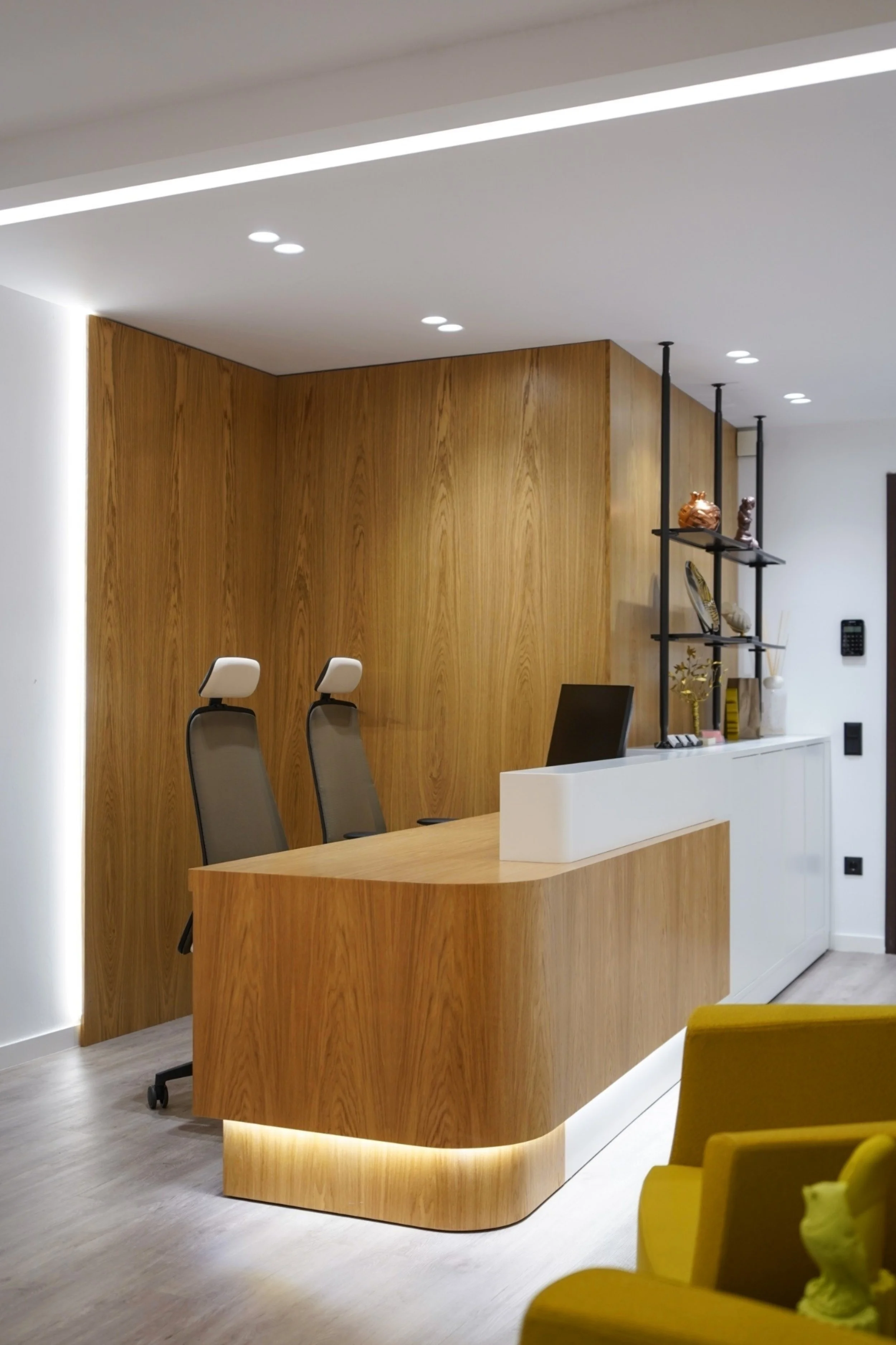 Studio Siso Office Akadimias (4).jpg