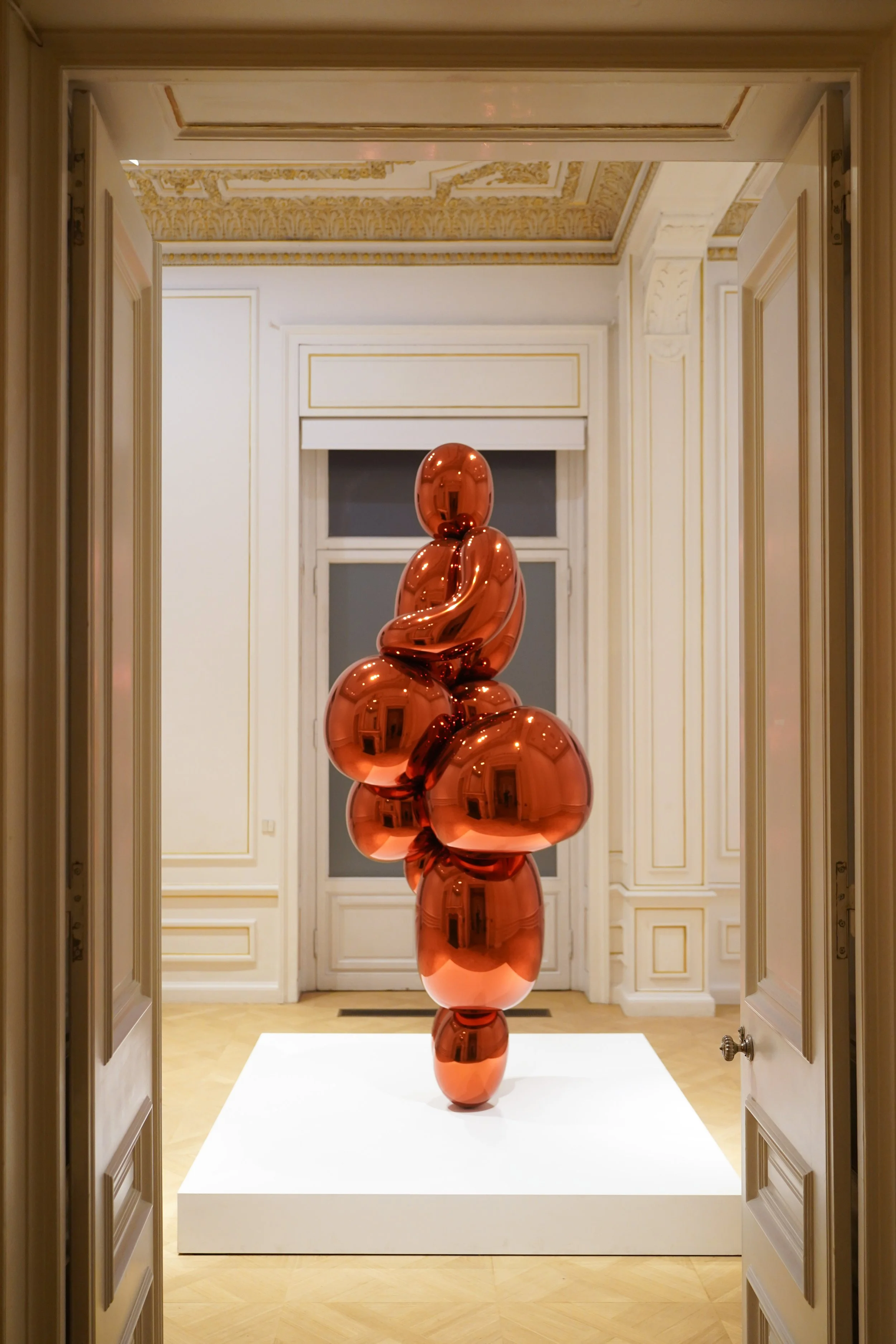 Cycladic Museum _ Jeff Koons Closing (13).jpg