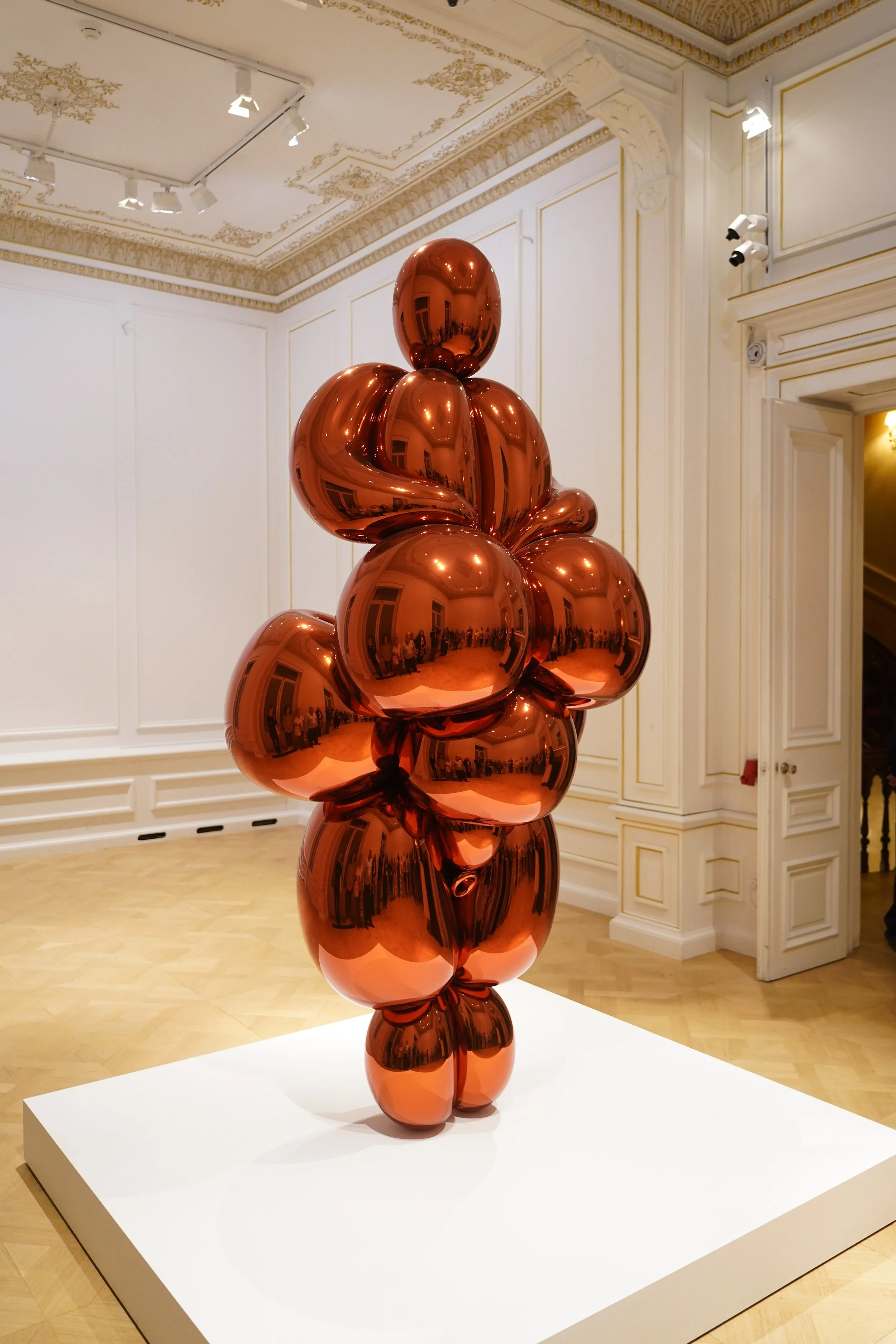 Cycladic Museum _ Jeff Koons Closing (40).jpg