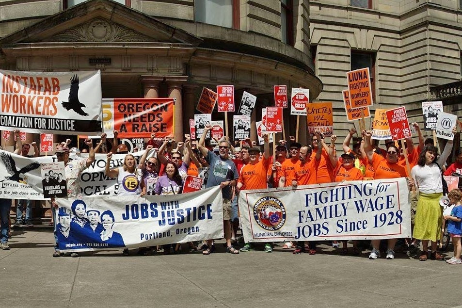 Labor note building grassroots labor soliarity 2017.jpg