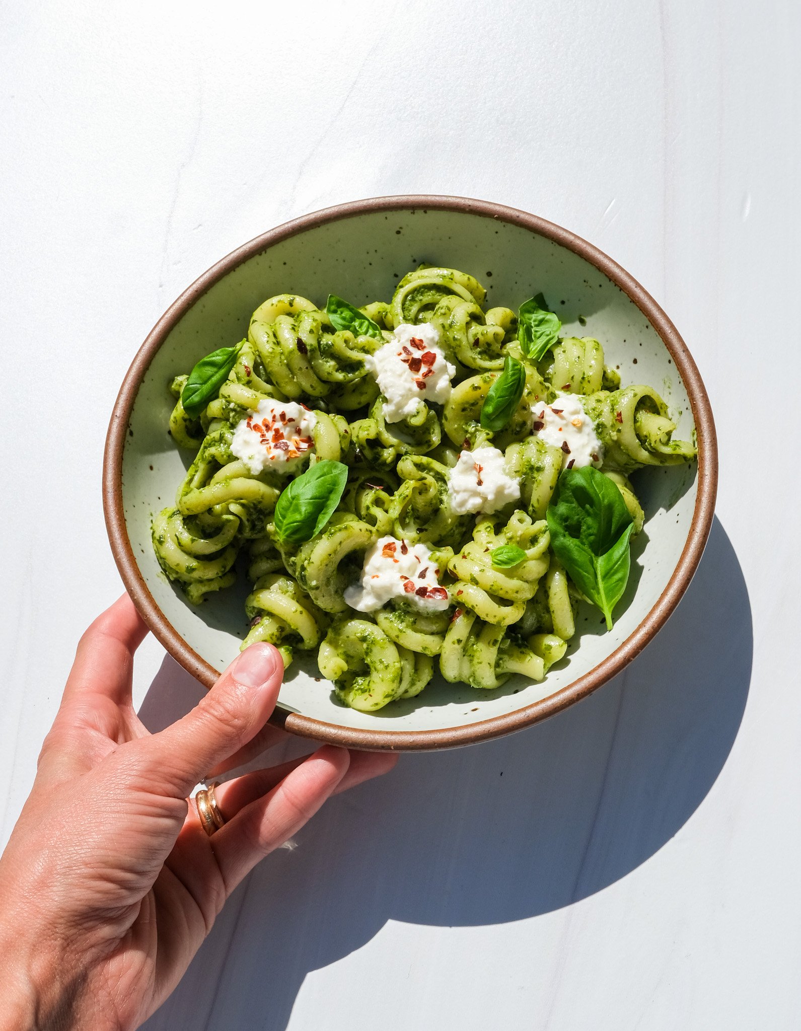 Pesto-Curly-Pasta-ETW-7 12.33.34 PM.jpg