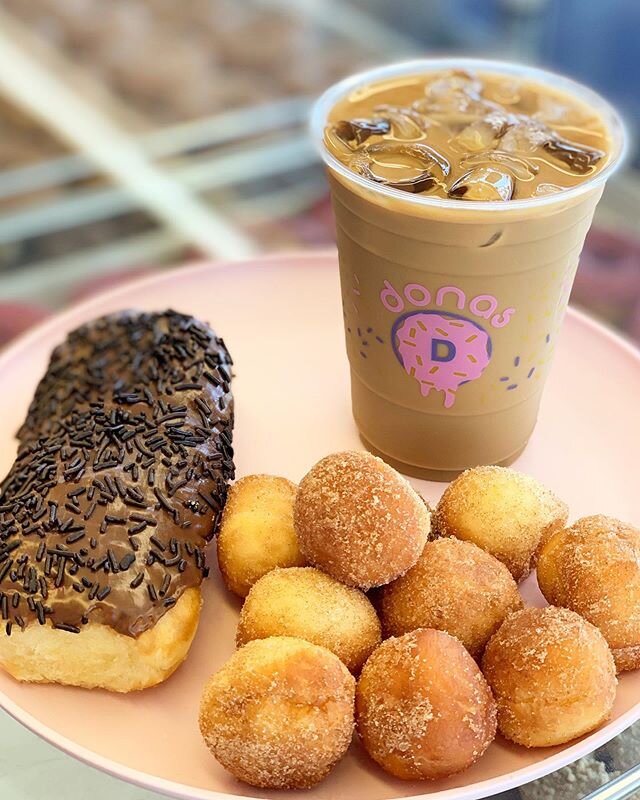 BRUNCH HAS BEEN SERVED: A delicious Gansito donut and some Donut Holes paired with a refreshing Iced Café Crema. Come treat yourself! 💕🙌🏼😍☀️
*
Don&rsquo;t forget that you can either &ldquo;WALK-IN &amp; GO&rdquo; or you can call us to place your