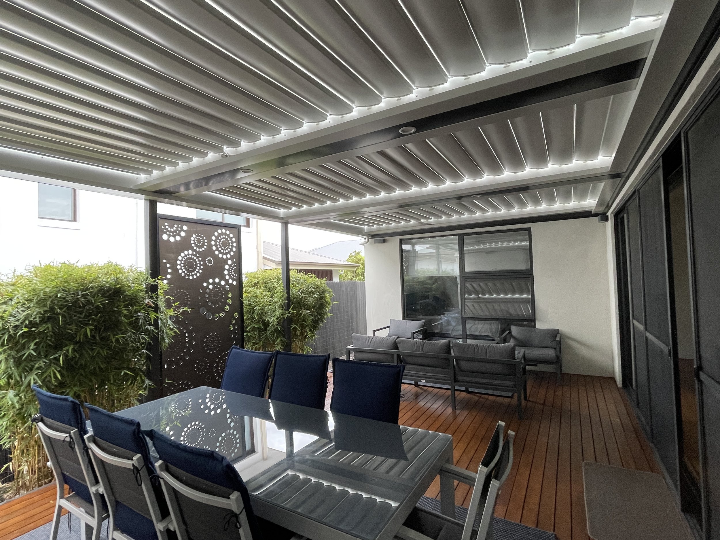 3 bay over deck surfmist monument.JPG