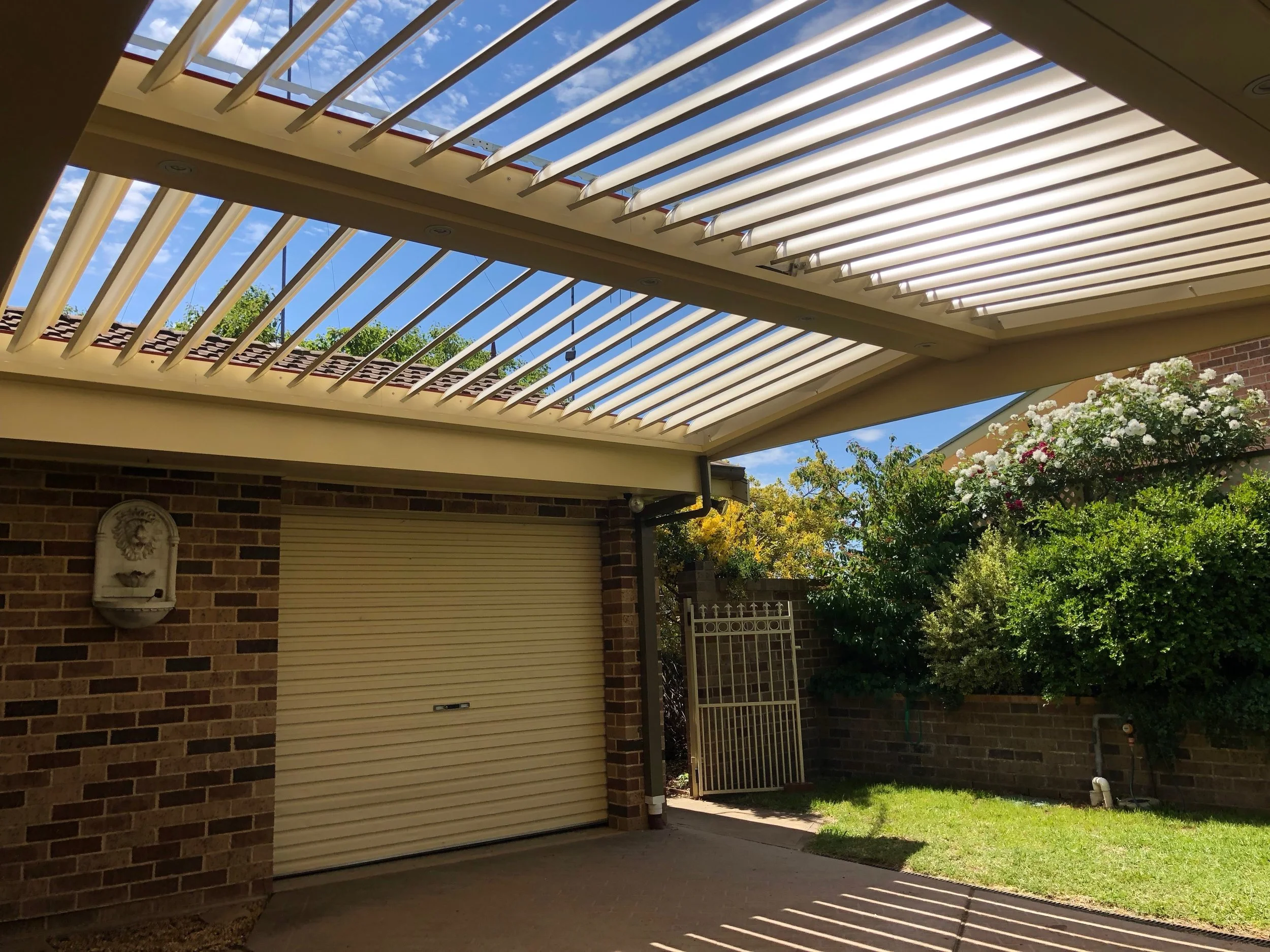 Bathurst additional Vergola 2.JPG