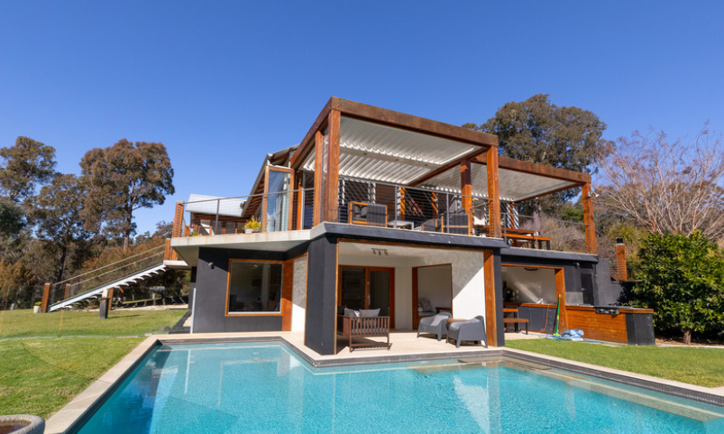 classic cream insert balcony overlook pool 200 posts.png