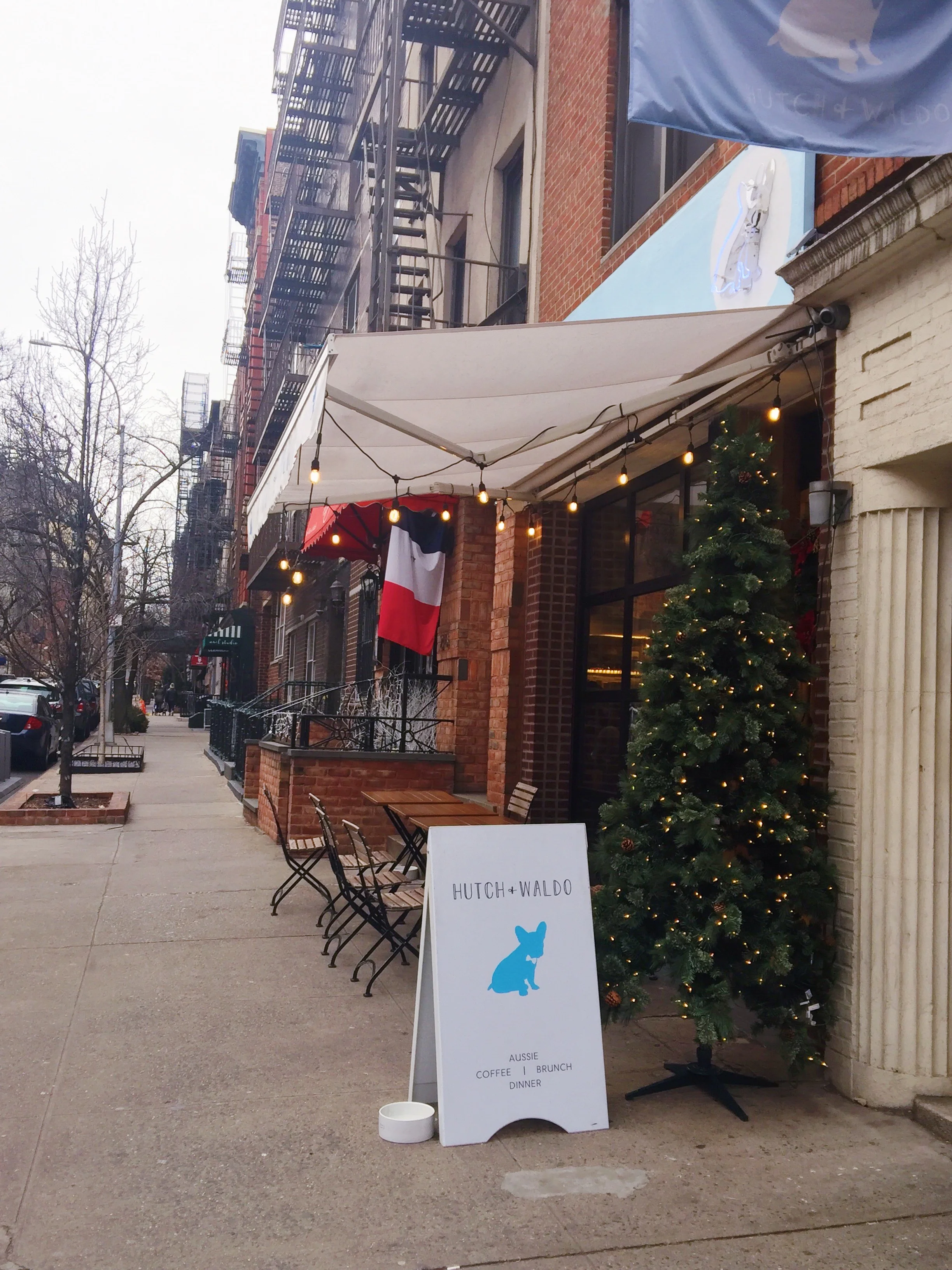 Catherine Cheng Book Smart Street Smart Blog Hutch and Waldo Coffee Upper East Side.JPG