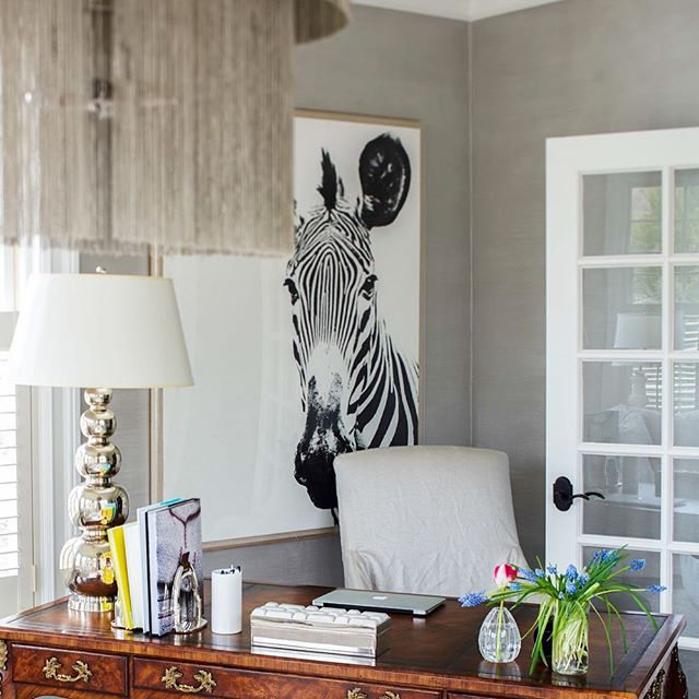 Productivity is best served with a side of pretty. That&rsquo;s just what we did on this collaboration with @nancyjgalasso and @lillianaugust. // Raw Silk Metallic walls for this gorgeous office-sitting room in Westport, CT. &bull;
&bull;
&bull;
&bul