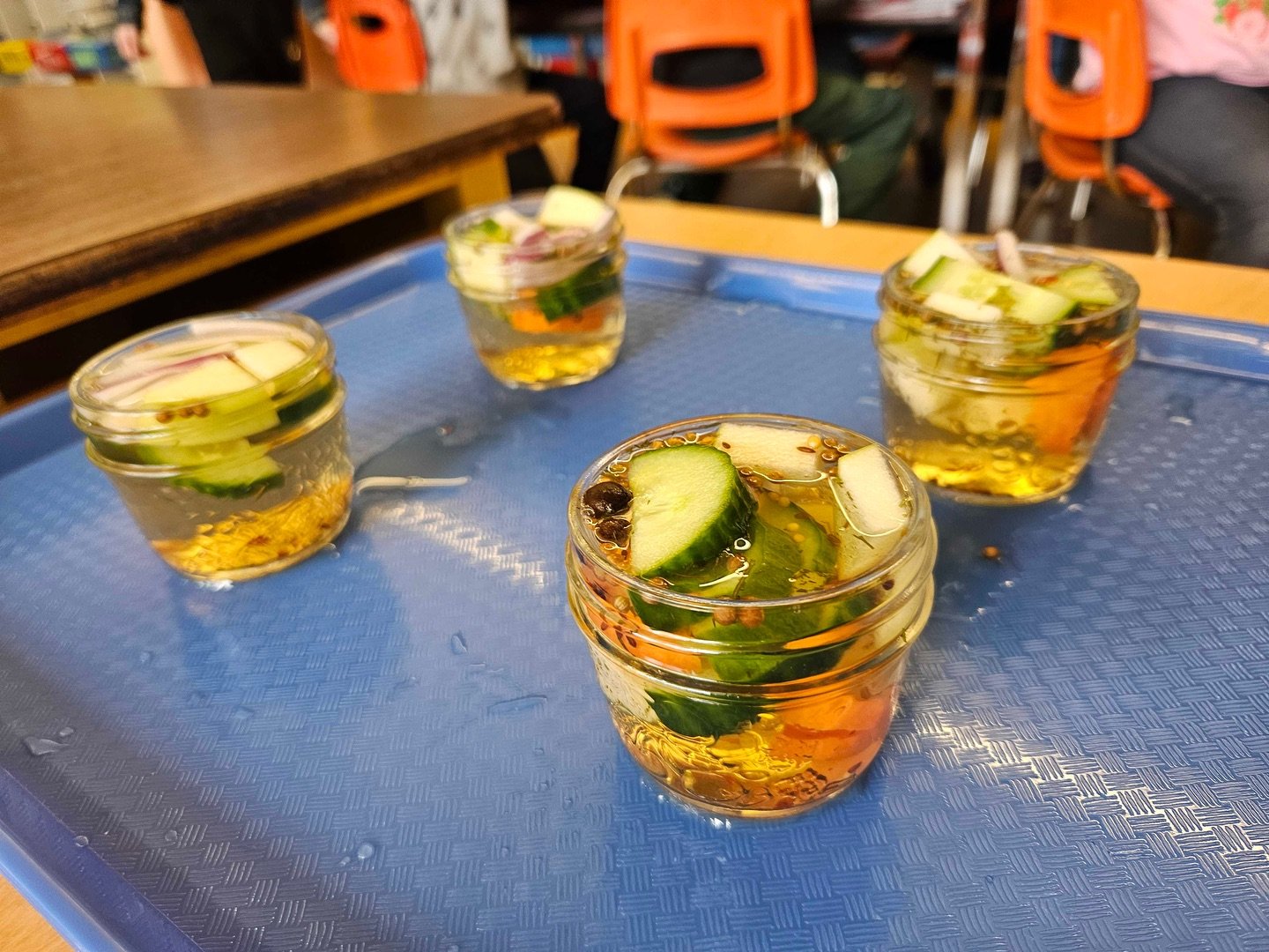 Our program team is always exploring fresh ways to bring edible education to life⚡️

This month, we introduced pickling as a new activity to spark conversations around food waste and preservation. Students are learning how to turn extra produce into 
