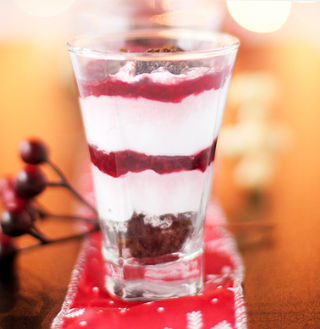 Valentine's Day Cake Cups