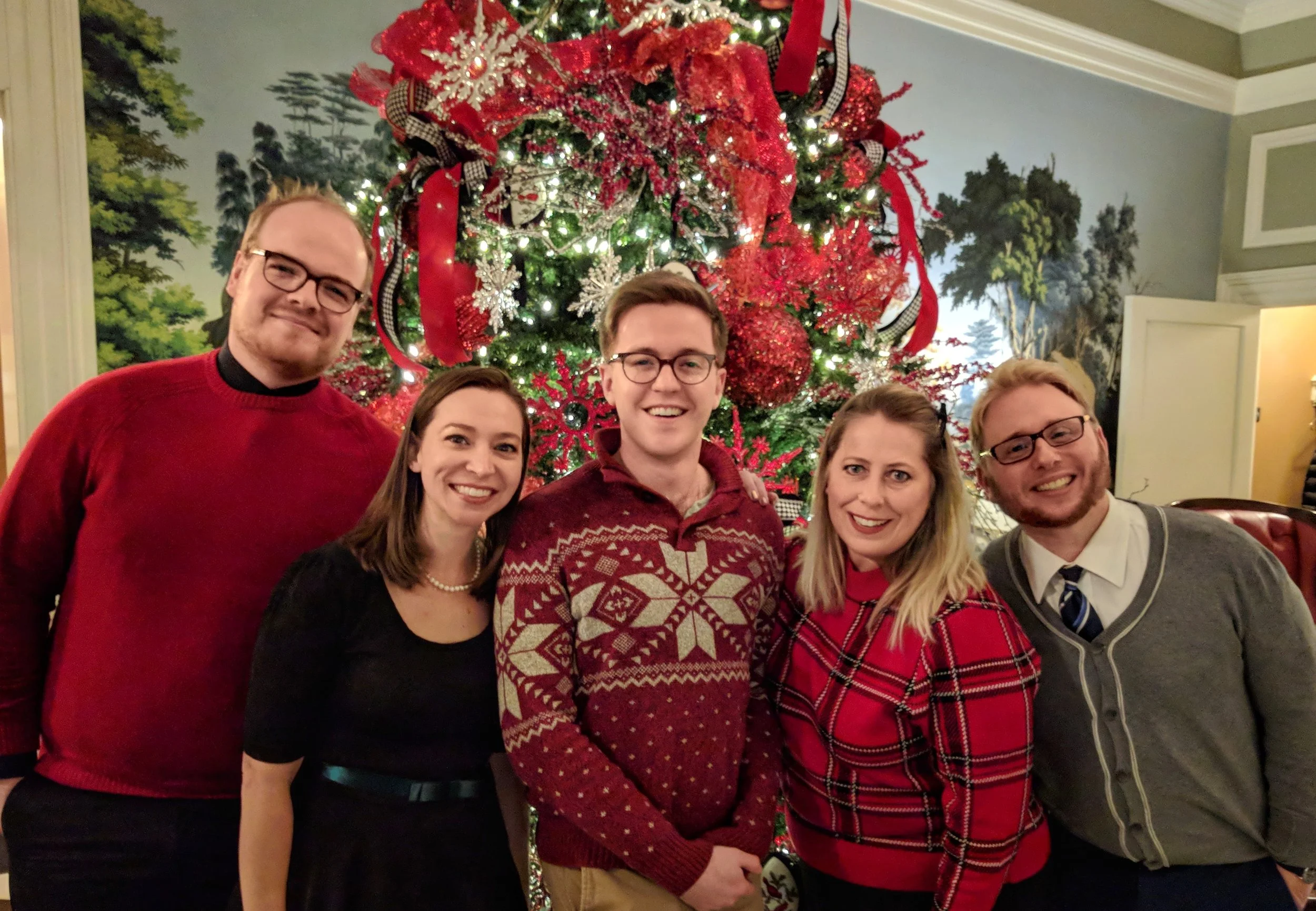 Carolers.12.07.18.jpeg