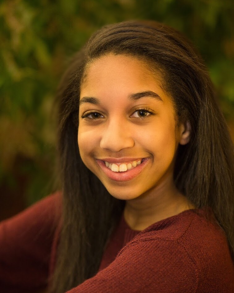 MADDIE MOSLEY (Frieda ) is a 2019 Advanced Find Your Light student and excited to play the role of Frieda in Carrie . Favorite roles include Gladys in Pajama Game (Sun Prairie High School), Medda Larkin in Newsies , and Little Inez in Hairsp