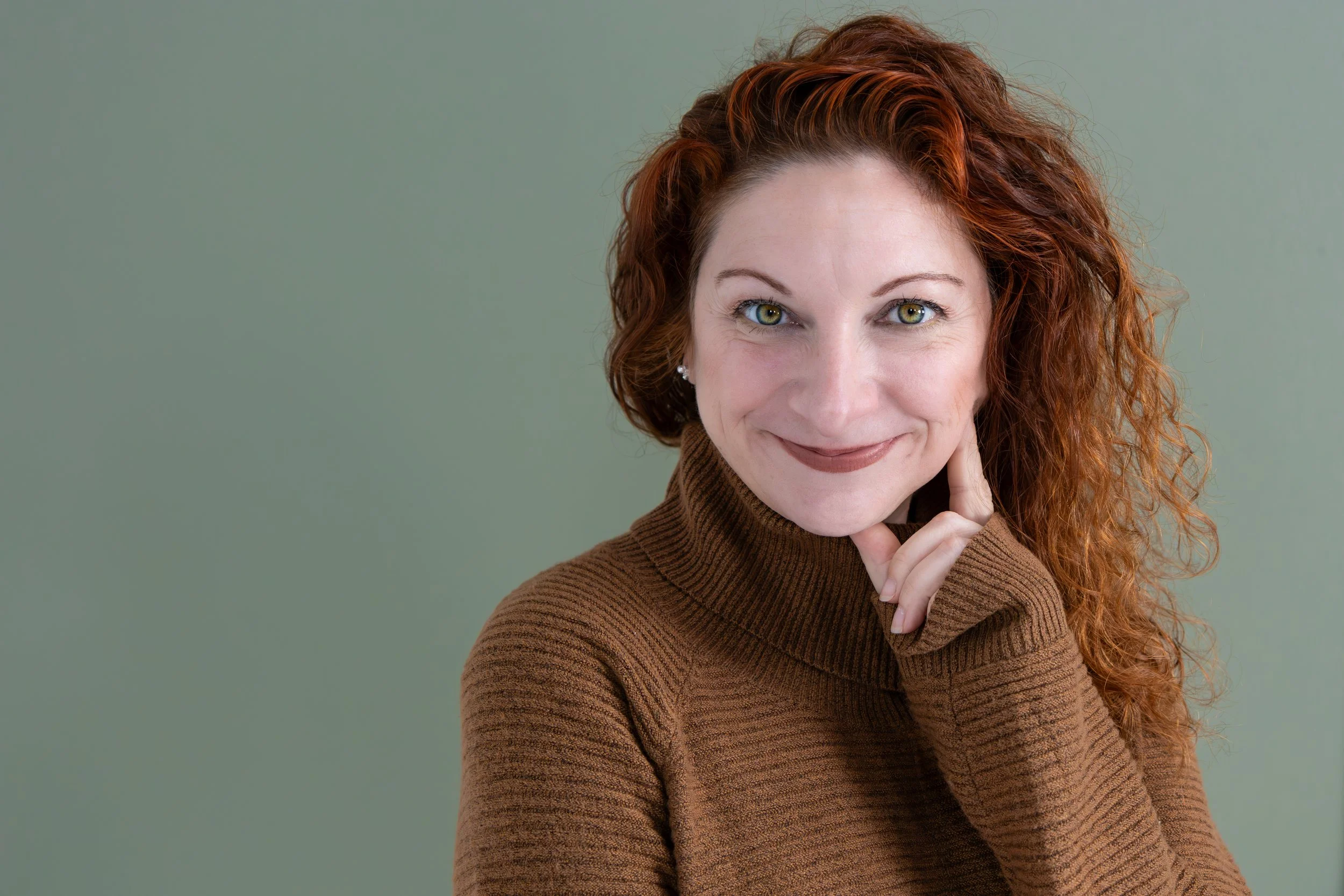 Sabra Michelle, Director of Education / Caroling Coordinator