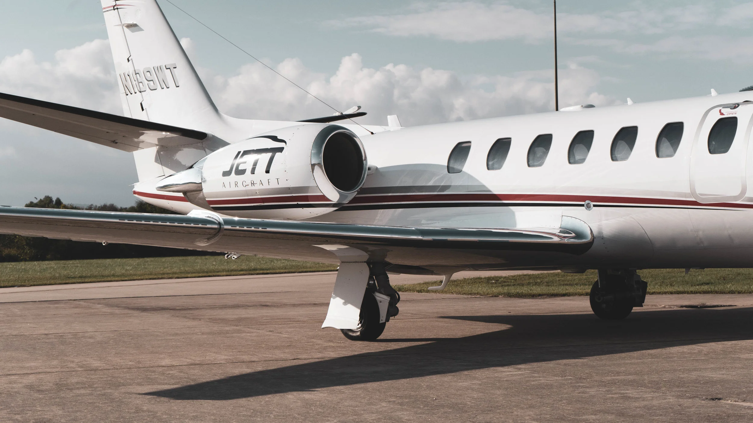 Jett Aircraft (14 of 73).jpg