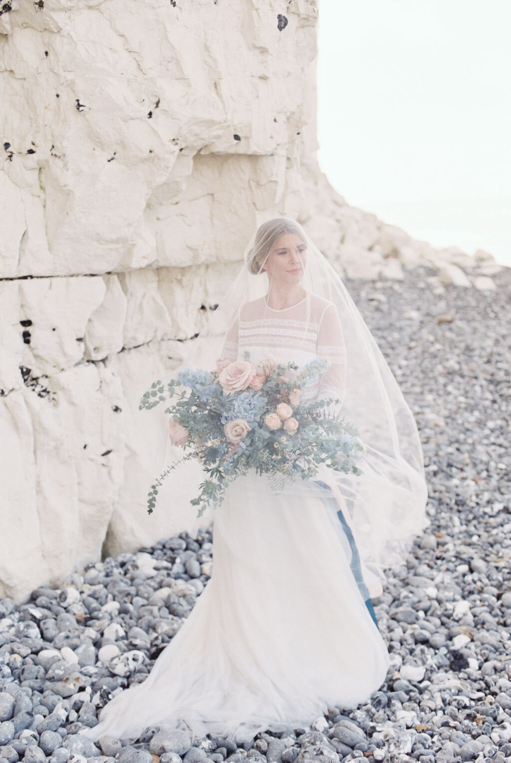 English Coastal Elopement styled shoot, Beachy Head SussexEnglish Coastal Elopement styled shoot, Beachy Head Sussex