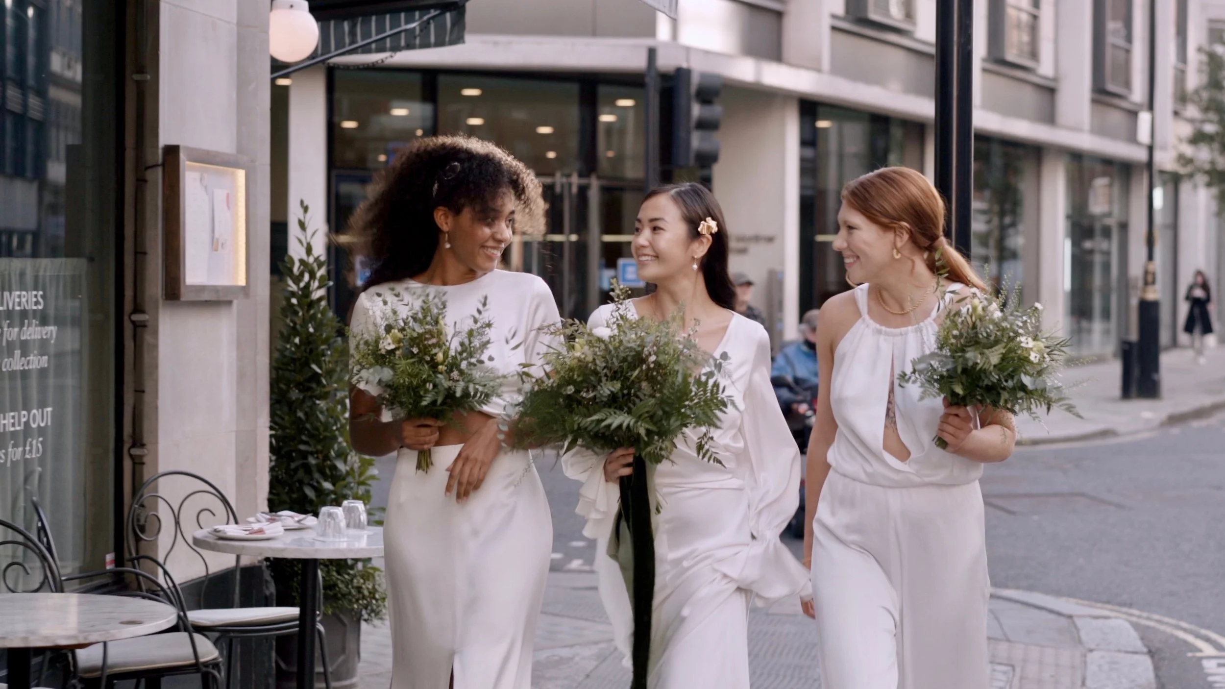 Chic and modern bridal editorial, Mortimer House London