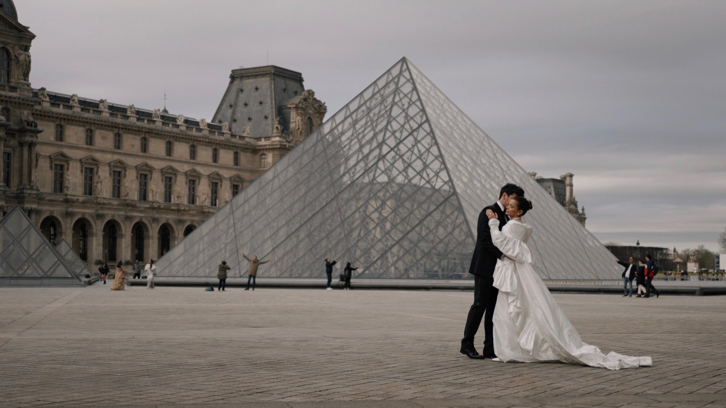 Luxurious and high fashion Paris wedding elopement video. videographer