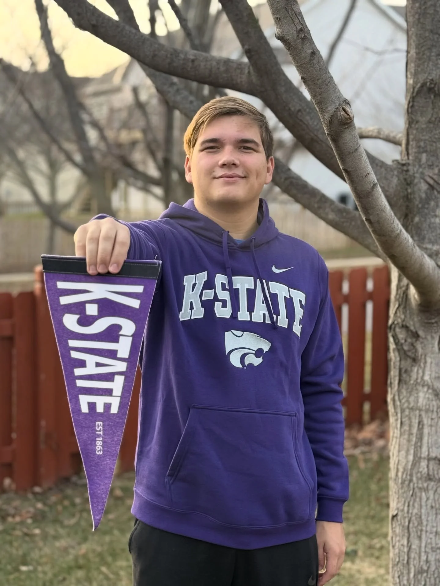 Caleb considered big and small schools on both coasts and the midwest, narrowed down, was accepted into his top picks and decided to start off 2026 by locking in his plans for the fall! 

He&rsquo;s been accepted into the University Honors Program at