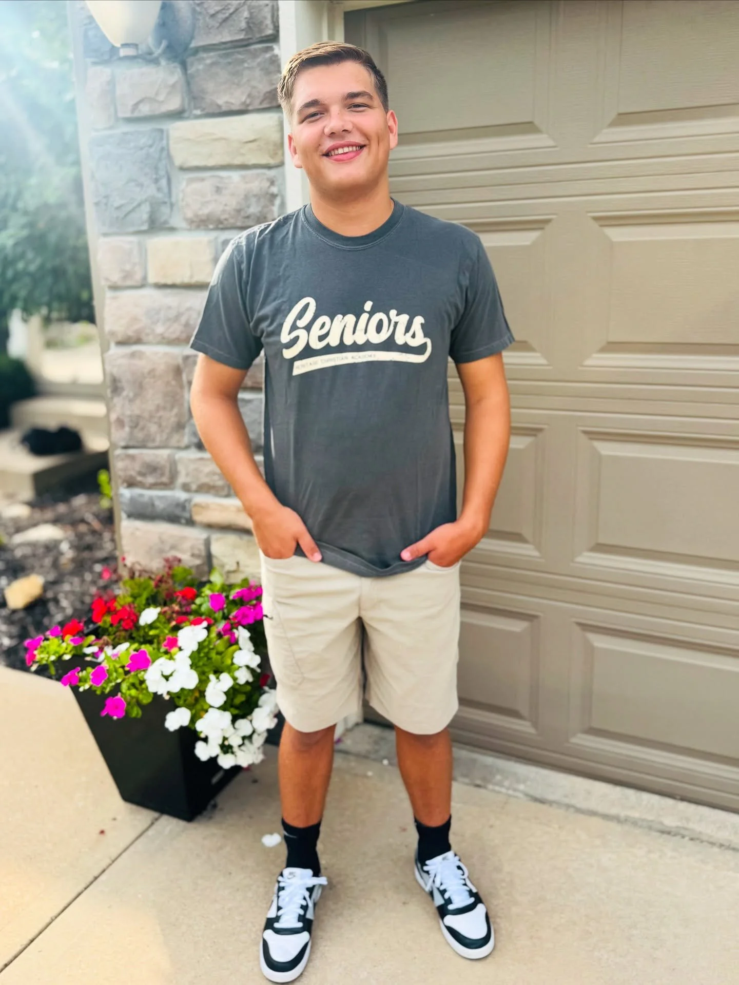 ✨SENIOR YEAR ✨ I&rsquo;m still sure how this day came so quickly&hellip;when I sent him off to start his school journey &ldquo;class of 2026&rdquo; felt like an eternity away. Then I blinked. And here we are. 

But I have nothing but gratitude in my 