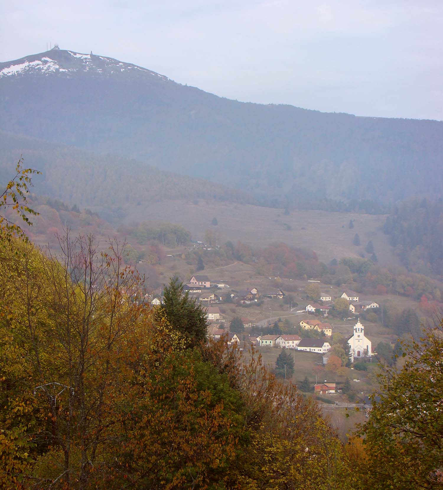 Geishouse_autumn.jpg