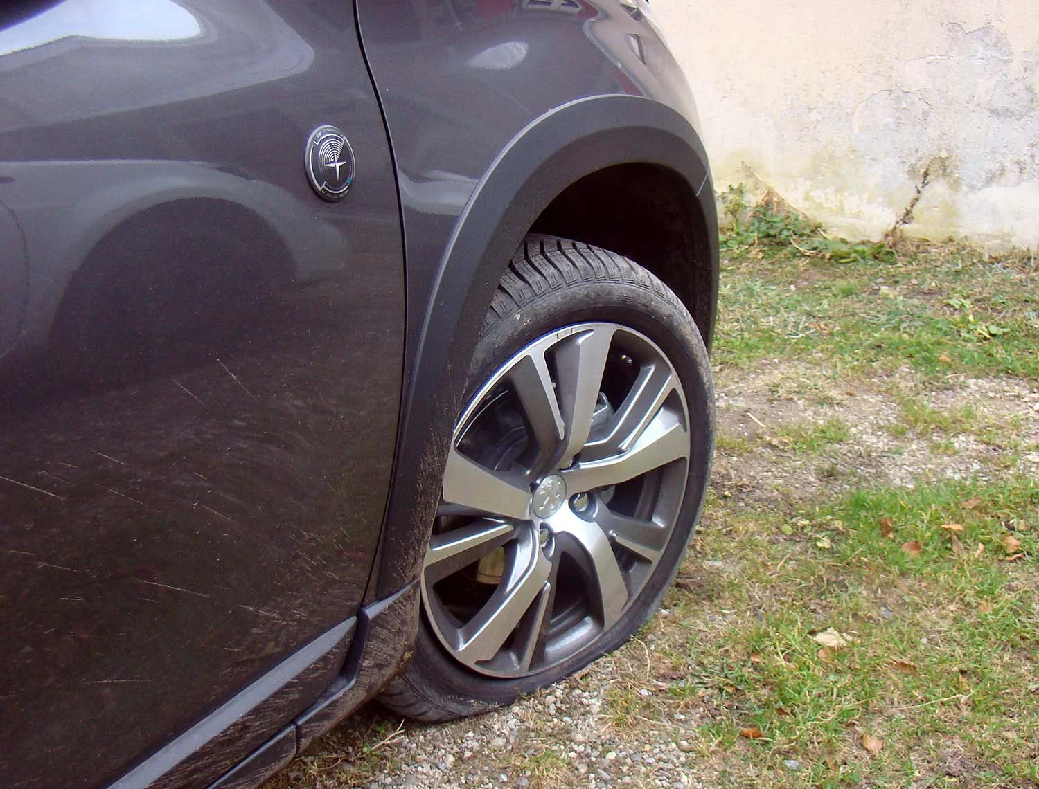 Flat-tyre.jpg