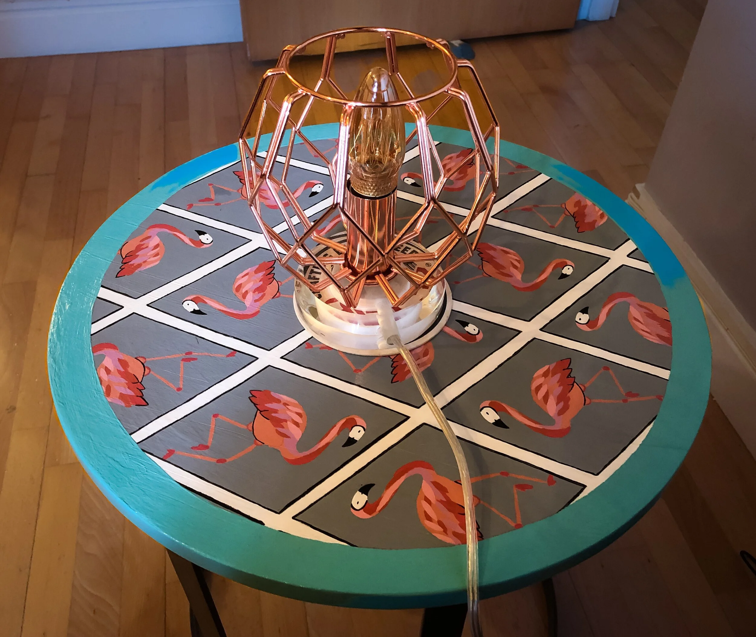 FlamingoTable.jpg