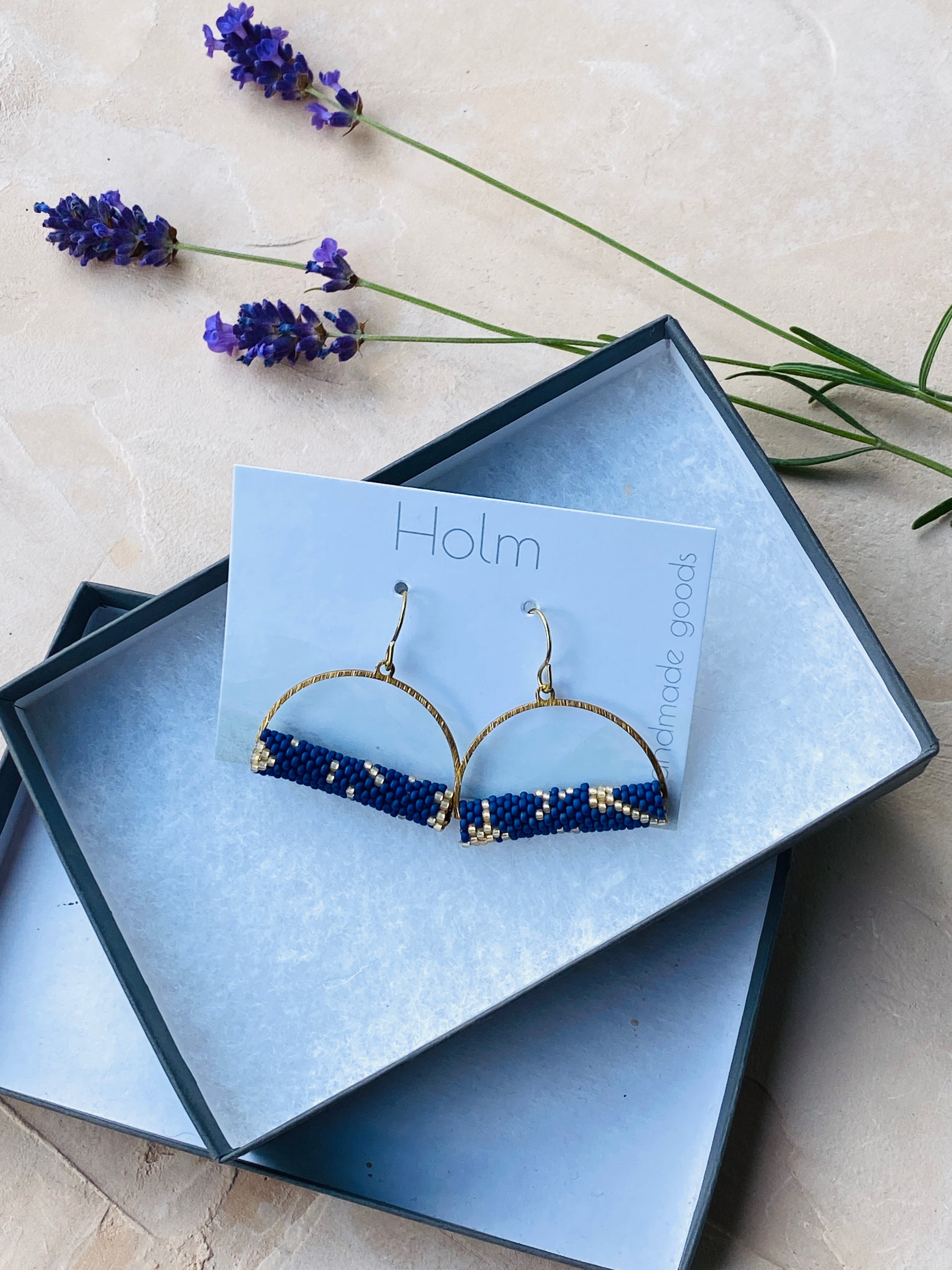 hand-woven-seed-bead-earrings.jpeg