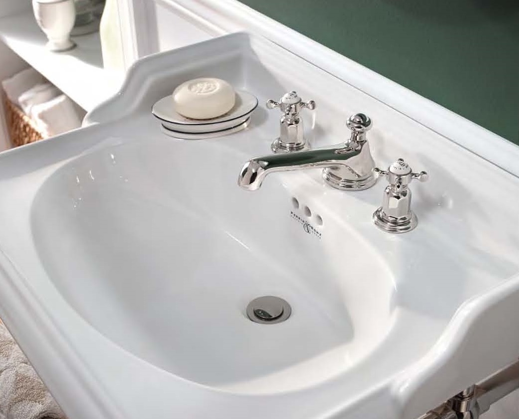 Perrin_Rowe_Bathroom_Brochure_Page_26.jpg