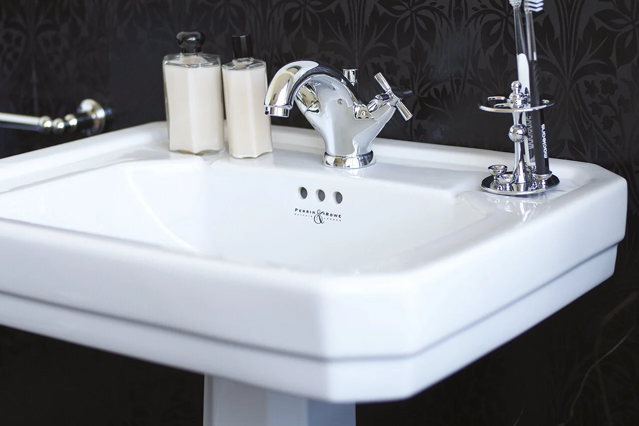Sanitaryware Bathrooms Taps Showers Official UK Stockist