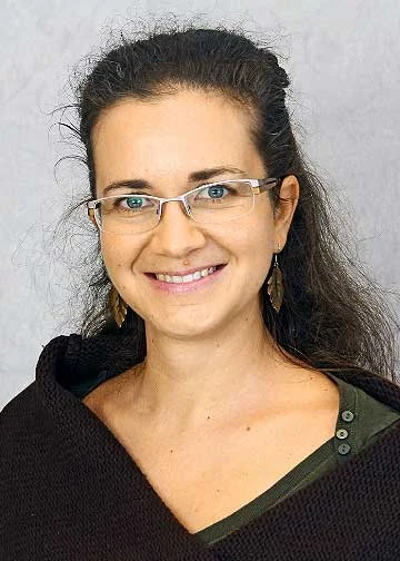 sara.jpg