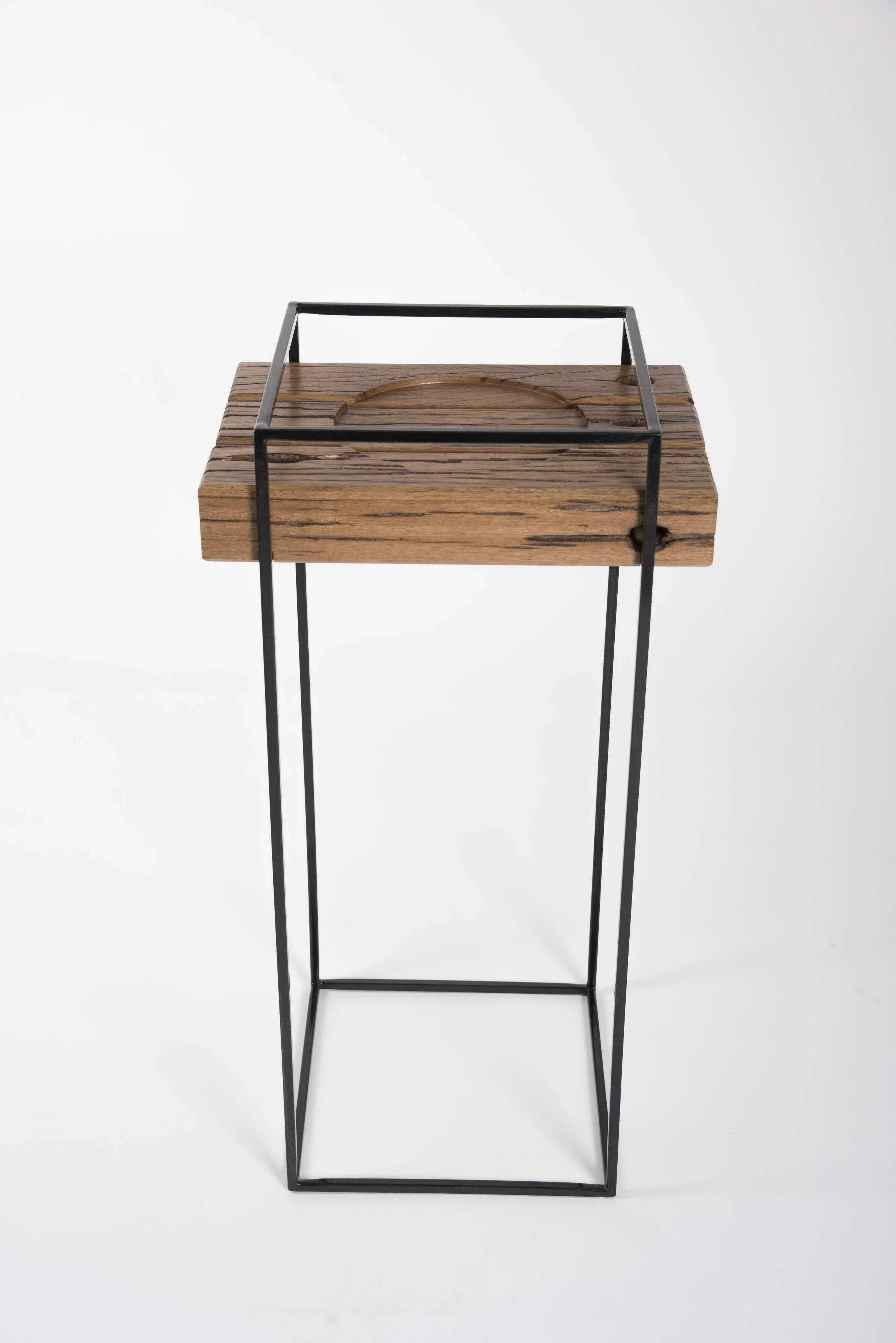 Eureka Planter (front view)