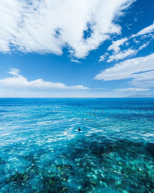 Winter in Australia has been looking a lot like this lately. Cant really complain! I&rsquo;ve been surfing this spot for a while now and it&rsquo;s quite rare to get it this quiet these days unfortunately. 🌊 🏄&zwj;♂️ ☀️ 💦 .
.
.
.
Hit the SAVE icon